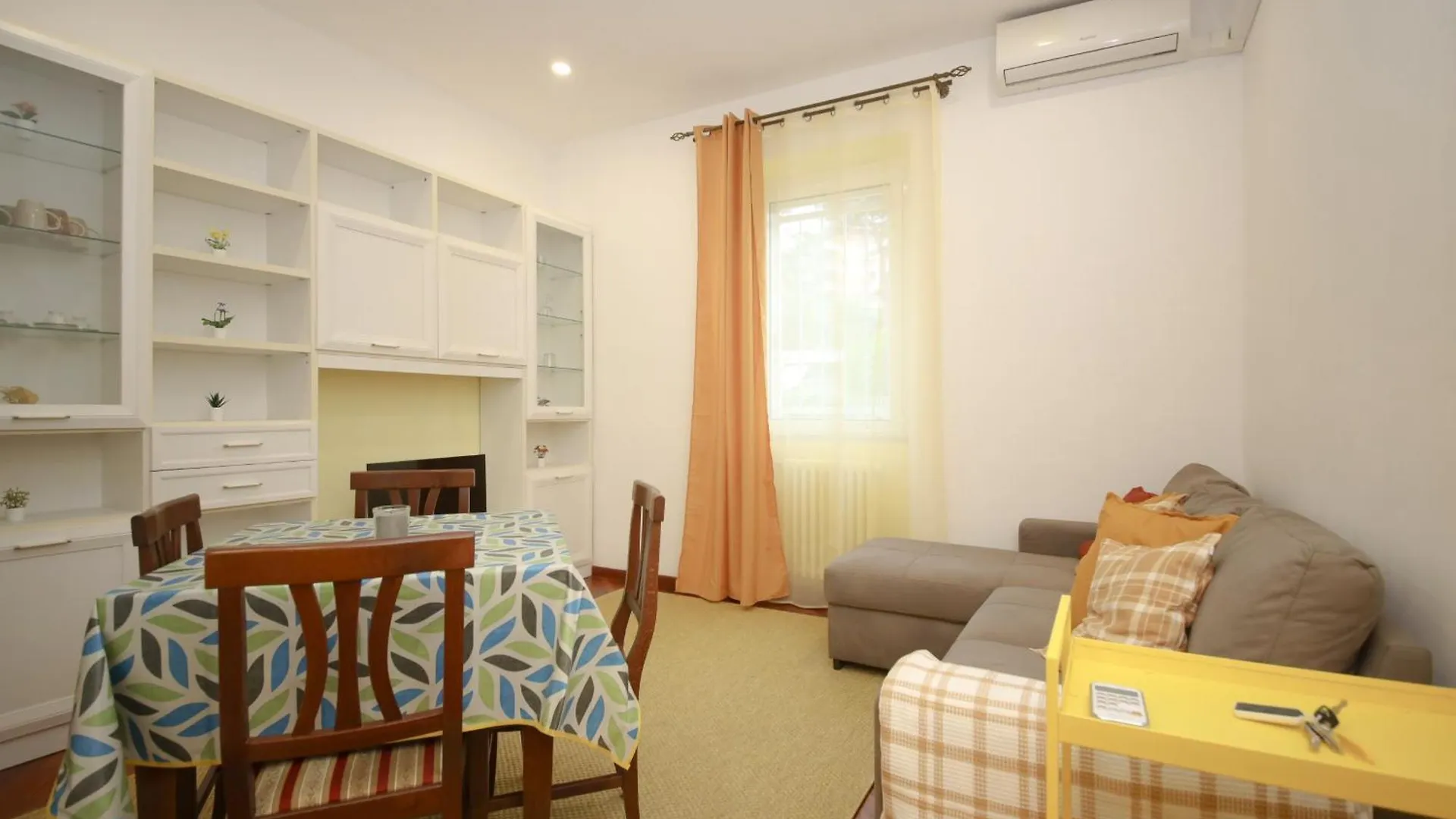 Apartment Yellowmat By Ghor Rome